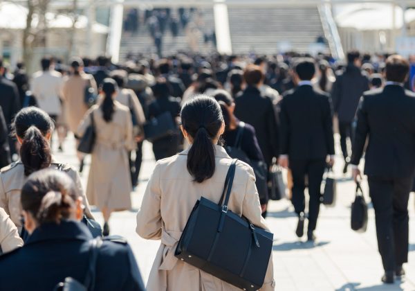 専門学校　就活