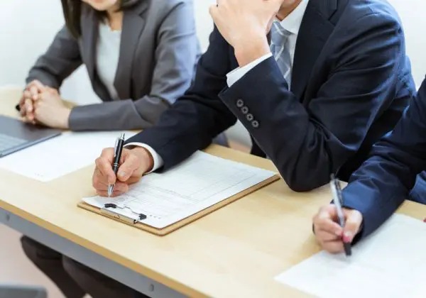 企業が「周りからどう思われているか」を聞く意図